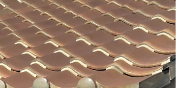 瓦留め（ラバーロック）